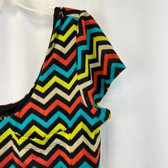 As U Wish Womens A Line Dress Blue Yellow Chevron Print Stretch Short Sleeve M - Picture 4 of 10